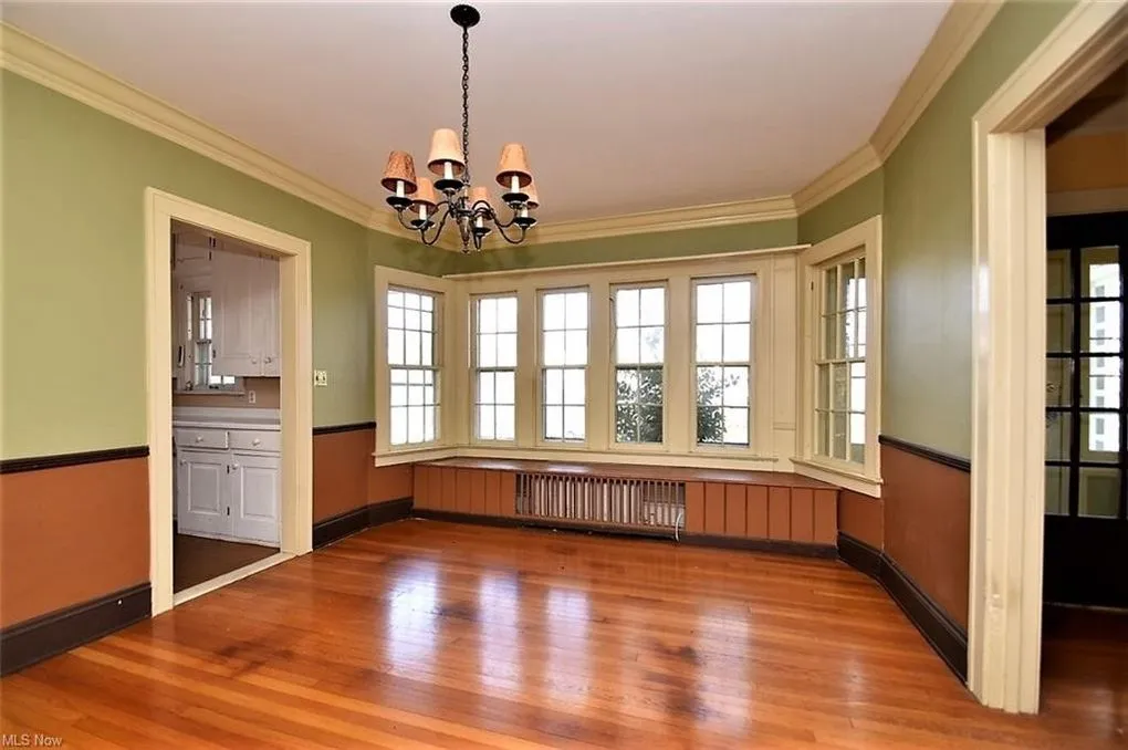 9185b7dd92e18bf083e401dbf3a88308l-m1915562956xd-w1020_h770_q80 bddebfedbfal mxd w h q | Reflections Interior Design