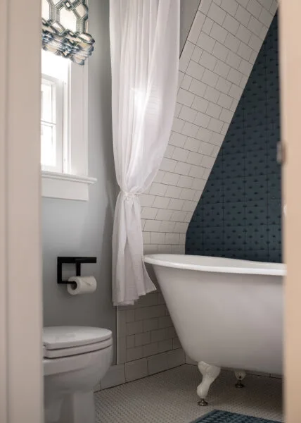 Todd_H_Carlson_Photo_221028__THC2097 Todd H Carlson Photo THC | Reflections Interior Design