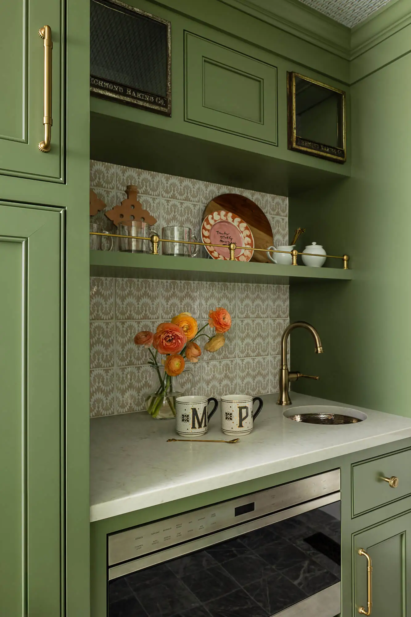 coffee bar in multi-functional mudroom space